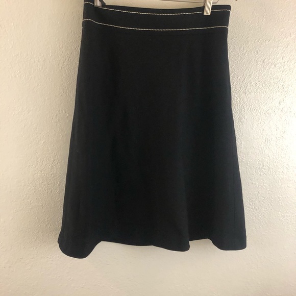 Banana Republic black wool skirt size 6 - Picture 3 of 6